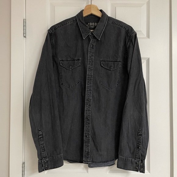 Gap 1969 denim western shirt, size L. - Picture 3 of 10